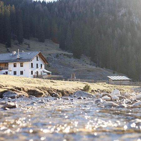 Вилла Rifugio Malga Ra Stua Кортина-д'Ампеццо Экстерьер фото